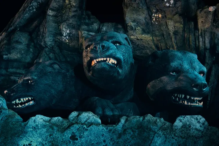 Ra mắt chưa đầy một tuần, tàu lượn Harry Potter đã phải hạn chế hoạt động để bảo trì - Ảnh 2. Ra mắt chưa đầy một tuần, tàu lượn Harry Potter đã phải hạn chế hoạt động để bảo trì - Ảnh 2.