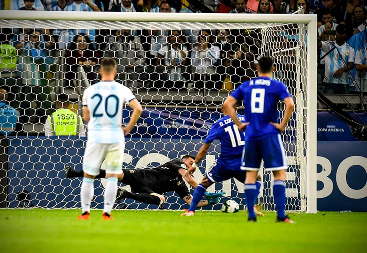Copa America 2019: Lionel Messi ghi bàn, Argentina hòa thót tim trước Paraguay - Ảnh 3. Copa America 2019: Lionel Messi ghi bàn, Argentina hòa thót tim trước Paraguay - Ảnh 3.
