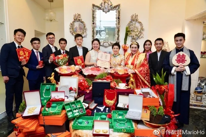 Tỷ phú Macau tặng 64 triệu USD làm quà đính hôn cho con gái - Ảnh 4. Tỷ phú Macau tặng 64 triệu USD làm quà đính hôn cho con gái - Ảnh 4.