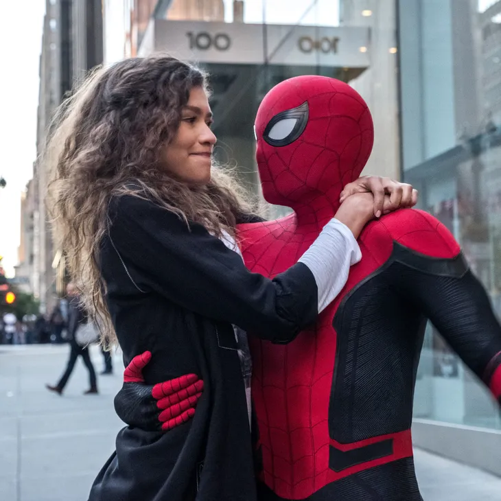 “Spider-Man: Far From Home”: Giới phê bình khẳng định “không còn gì để chê” - Ảnh 3. “Spider-Man: Far From Home”: Giới phê bình khẳng định “không còn gì để chê” - Ảnh 3.