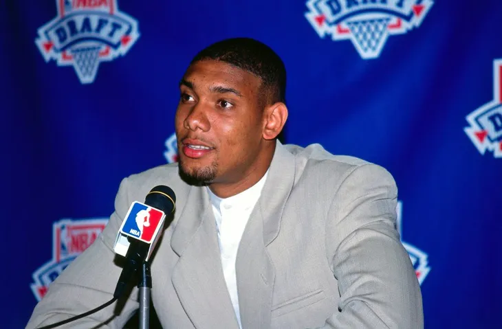 NBA Draft - kỳ 3: Những câu chuyện hài hước về sự lựa chọn của các đội - Ảnh 1. NBA Draft - kỳ 3: Những câu chuyện hài hước về sự lựa chọn của các đội - Ảnh 1.