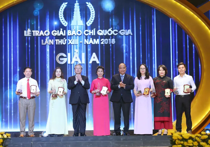 Đài Truyền hình Việt Nam đoạt 5 giải báo chí quốc gia 2018 - Ảnh 1. Đài Truyền hình Việt Nam đoạt 5 giải báo chí quốc gia 2018 - Ảnh 1.