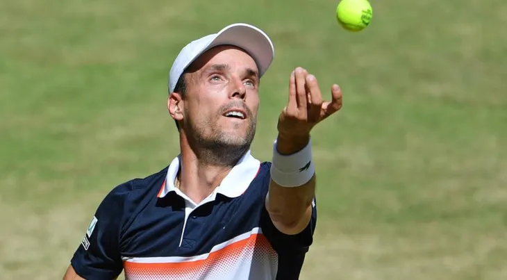 Halle mở rộng 2019: Federer vất vả đi tiếp, Berrettini gây bất ngờ - Ảnh 1. Halle mở rộng 2019: Federer vất vả đi tiếp, Berrettini gây bất ngờ - Ảnh 1.