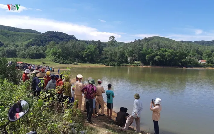 Lại thêm 3 học sinh bị đuối nước thương tâm tại Nghệ An - Ảnh 1. Lại thêm 3 học sinh bị đuối nước thương tâm tại Nghệ An - Ảnh 1.