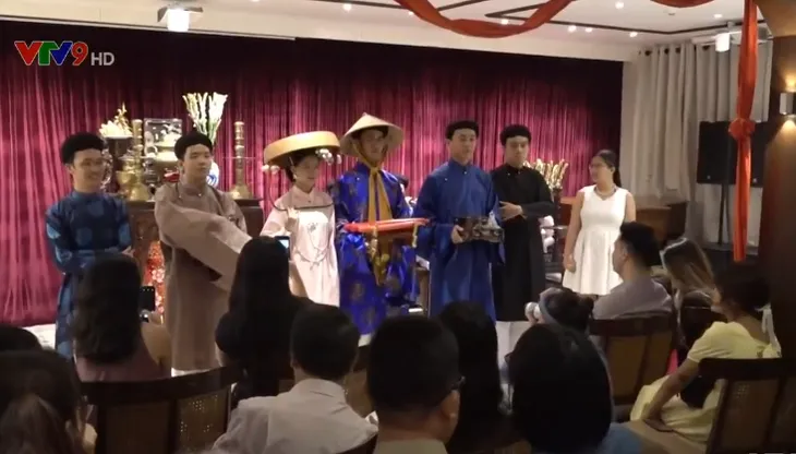 Tái hiện đám cưới xưa ở miền Nam - Ảnh 1. Tái hiện đám cưới xưa ở miền Nam - Ảnh 1.