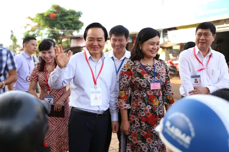 “Yêu cầu thực hiện đúng quy chế, tạo tâm lý nhẹ nhàng, thoải mái cho thí sinh thi THPT Quốc gia 2019” - Ảnh 3. “Yêu cầu thực hiện đúng quy chế, tạo tâm lý nhẹ nhàng, thoải mái cho thí sinh thi THPT Quốc gia 2019” - Ảnh 3.