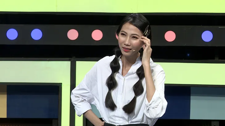 Cao Ngân trổ tài hát cải lương như đọc rap khiến S.T choáng váng - Ảnh 3. Cao Ngân trổ tài hát cải lương như đọc rap khiến S.T choáng váng - Ảnh 3.