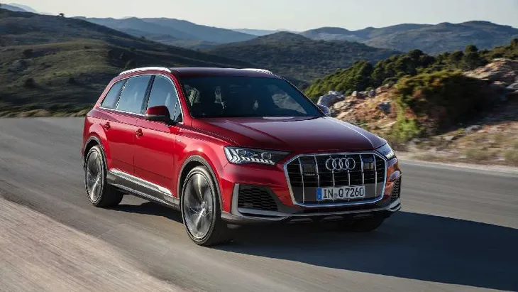 Audi Q7 2020 có diện mạo mới, đồng bộ hóa thiết kế với các dòng sản phẩm của Audi - Ảnh 1. Audi Q7 2020 có diện mạo mới, đồng bộ hóa thiết kế với các dòng sản phẩm của Audi - Ảnh 1.