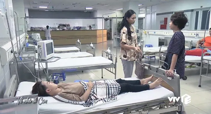 Về nhà đi con - Tập 54: Nấu mì tôm xong, Huệ để quên tín vật tình yêu ở nhà Quốc - Ảnh 3. Về nhà đi con - Tập 54: Nấu mì tôm xong, Huệ để quên tín vật tình yêu ở nhà Quốc - Ảnh 3.
