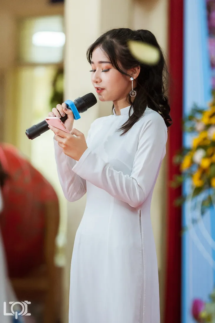 Chùm ảnh học sinh trường THPT Lê Quý Đôn - Đống Đa chia tay tuổi học trò - Ảnh 5. Chùm ảnh học sinh trường THPT Lê Quý Đôn - Đống Đa chia tay tuổi học trò - Ảnh 5.
