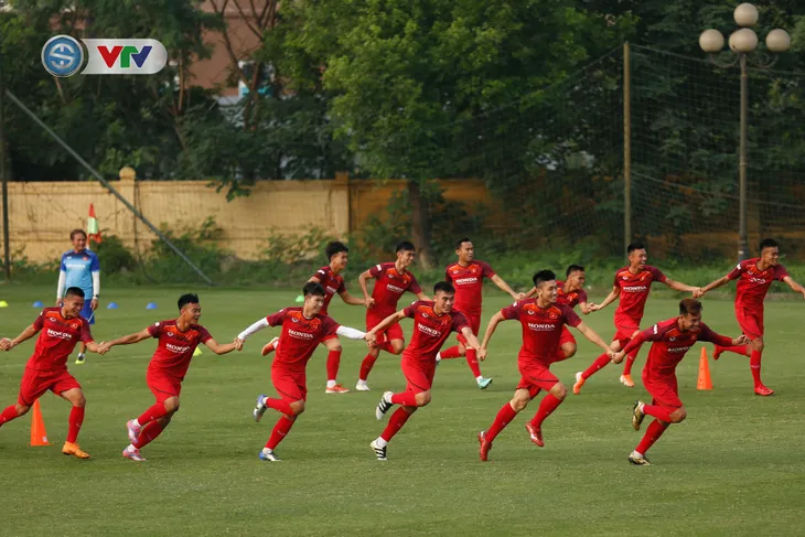 U23 Việt Nam có ngày đầu tiên tập luyện đầy đủ quân số - Ảnh 2. U23 Việt Nam có ngày đầu tiên tập luyện đầy đủ quân số - Ảnh 2.