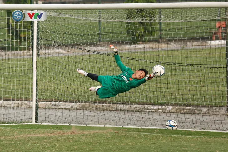 U23 Việt Nam có ngày đầu tiên tập luyện đầy đủ quân số - Ảnh 6. U23 Việt Nam có ngày đầu tiên tập luyện đầy đủ quân số - Ảnh 6.