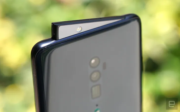 Oppo Reno 10x zoom chính thức lên kệ: Camera vây cá mập, Snapdragon 855, giá 20,99 triệu đồng - Ảnh 2. Oppo Reno 10x zoom chính thức lên kệ: Camera vây cá mập, Snapdragon 855, giá 20,99 triệu đồng - Ảnh 2.