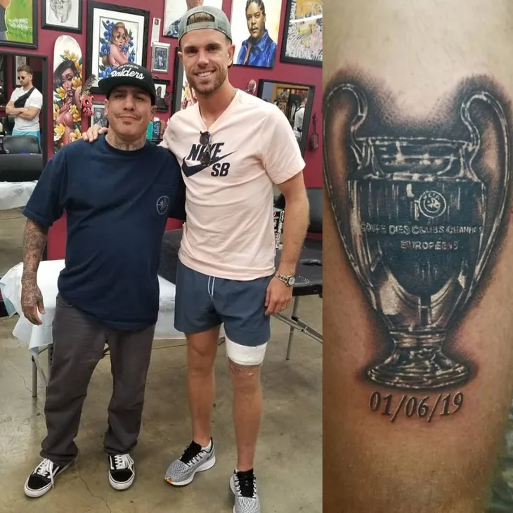 Sao Liverpool khoe chiêu độc lưu giữ cảm xúc vô địch Champions League 2018/19 - Ảnh 1. Sao Liverpool khoe chiêu độc lưu giữ cảm xúc vô địch Champions League 2018/19 - Ảnh 1.