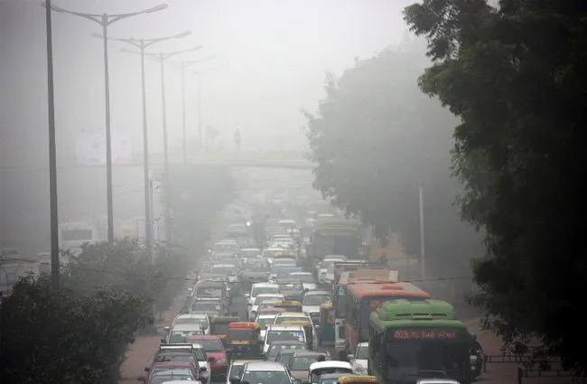 Ấn Độ: New Delhi đề xuất miễn phí giao thông công cộng cho phụ nữ - Ảnh 1. Ấn Độ: New Delhi đề xuất miễn phí giao thông công cộng cho phụ nữ - Ảnh 1.