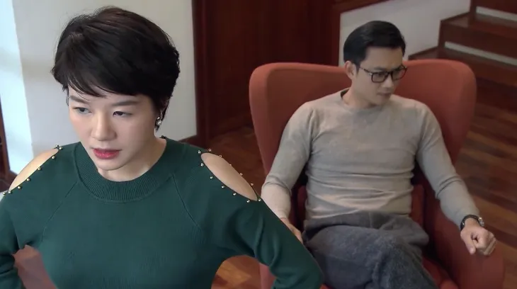 Về nhà đi con - Tập 38: Biết quá khứ tình yêu của Thành và Huệ, vợ Thành xù lông nhím dằn mặt Huệ - Ảnh 1. Về nhà đi con - Tập 38: Biết quá khứ tình yêu của Thành và Huệ, vợ Thành xù lông nhím dằn mặt Huệ - Ảnh 1.