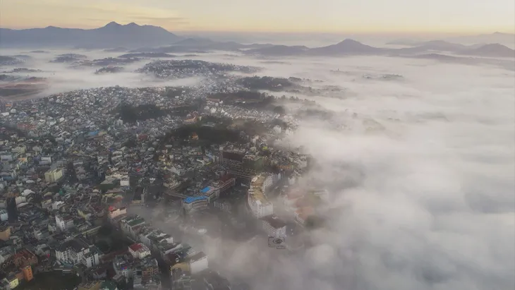 Mùa săn mây ở Đà Lạt - Ảnh 2. Mùa săn mây ở Đà Lạt - Ảnh 2.