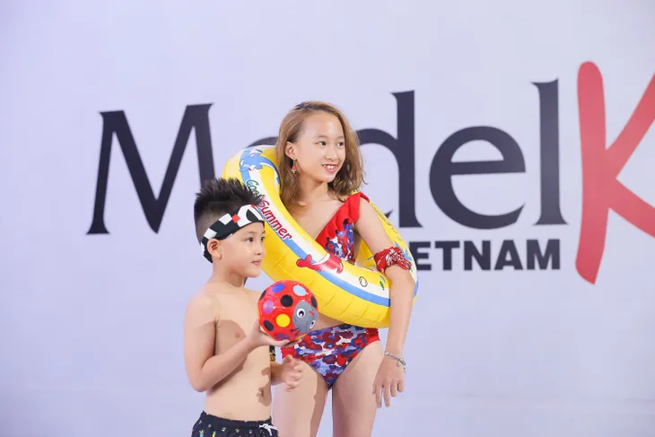 Cuộc đổ bộ màu sắc của các siêu mẫu nhí tại Model Kid Việt Nam 2019 - Ảnh 4.