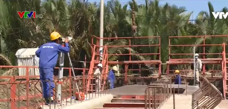 Quốc hội tán thành việc sử dụng nguồn dự phòng và nguồn vốn trong kế hoạch đầu tư công trung hạn - Ảnh 1.