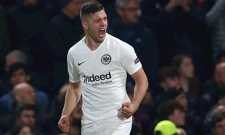 Cựu cầu thủ Real Madrid lo lắng cho tương lai của Luka Jovic - Ảnh 1. Cựu cầu thủ Real Madrid lo lắng cho tương lai của Luka Jovic - Ảnh 1.