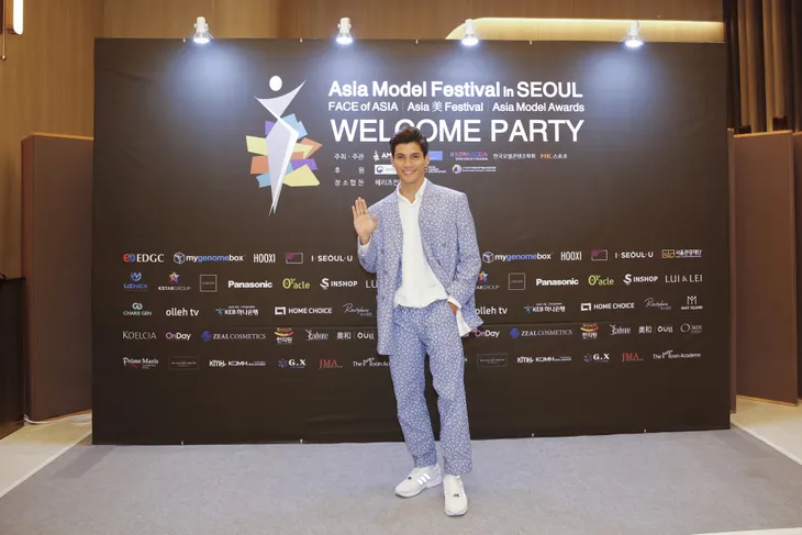 Top 3 The Face Việt Nam 2018 diện đồ sang chảnh tham dự Asia Model Festival 2019 - Ảnh 3. Top 3 The Face Việt Nam 2018 diện đồ sang chảnh tham dự Asia Model Festival 2019 - Ảnh 3.