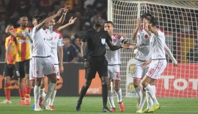 Chung kết Champions League Châu Phi phải đá lại - Ảnh 2. Chung kết Champions League Châu Phi phải đá lại - Ảnh 2.