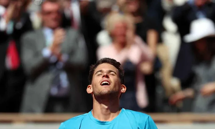 Thắng nghẹt thở Djokovic, Dominic Thiem thẳng tiến vào chung kết Pháp mở rộng 2019 - Ảnh 3. Thắng nghẹt thở Djokovic, Dominic Thiem thẳng tiến vào chung kết Pháp mở rộng 2019 - Ảnh 3.