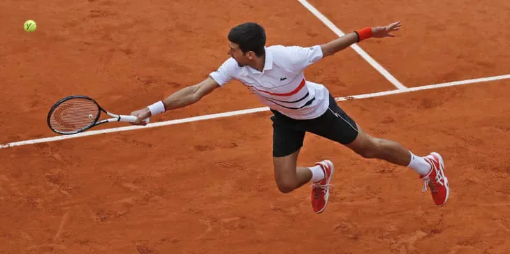 Thắng nghẹt thở Djokovic, Dominic Thiem thẳng tiến vào chung kết Pháp mở rộng 2019 - Ảnh 2. Thắng nghẹt thở Djokovic, Dominic Thiem thẳng tiến vào chung kết Pháp mở rộng 2019 - Ảnh 2.