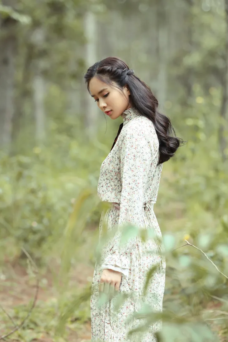 Bella Mai khoe vẻ đẹp ngọt ngào trong phim ngôn tình 21 ngày yêu em - Ảnh 5. Bella Mai khoe vẻ đẹp ngọt ngào trong phim ngôn tình 21 ngày yêu em - Ảnh 5.