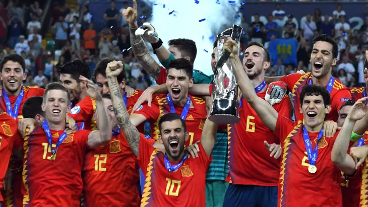 Đả bại U21 Đức, U21 Tây Ban Nha lên ngôi vô địch châu Âu - Ảnh 4. Đả bại U21 Đức, U21 Tây Ban Nha lên ngôi vô địch châu Âu - Ảnh 4.