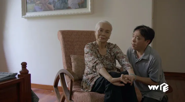 Mê cung - Tập 23: Mẹ Đồng Vĩnh chính là trùm cuối khiến con trai trở tay không kịp? - Ảnh 11. Mê cung - Tập 23: Mẹ Đồng Vĩnh chính là trùm cuối khiến con trai trở tay không kịp? - Ảnh 11.