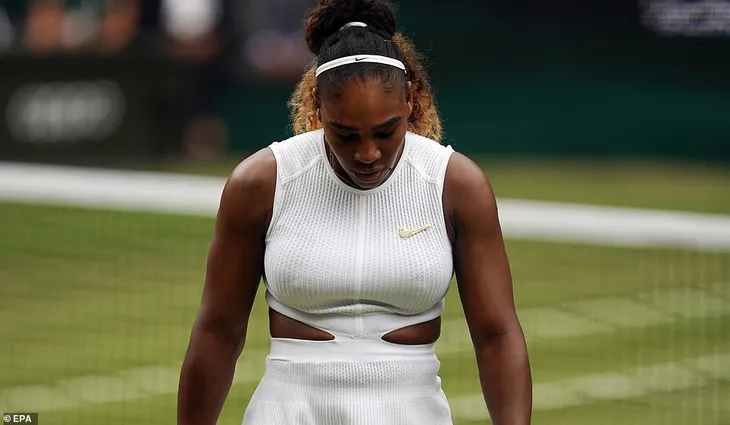 Thắng áp đảo Serena Williams, Simona Halep vô địch đơn nữ Wimbledon 2019 - Ảnh 1. Thắng áp đảo Serena Williams, Simona Halep vô địch đơn nữ Wimbledon 2019 - Ảnh 1.