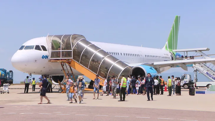 Bamboo Airways đón hành khách thứ 1 triệu - Ảnh 1. Bamboo Airways đón hành khách thứ 1 triệu - Ảnh 1.