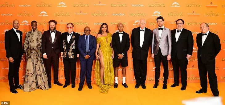 Beyoncé rạng rỡ trong buổi công chiếu The Lion King - Ảnh 3. Beyoncé rạng rỡ trong buổi công chiếu The Lion King - Ảnh 3.