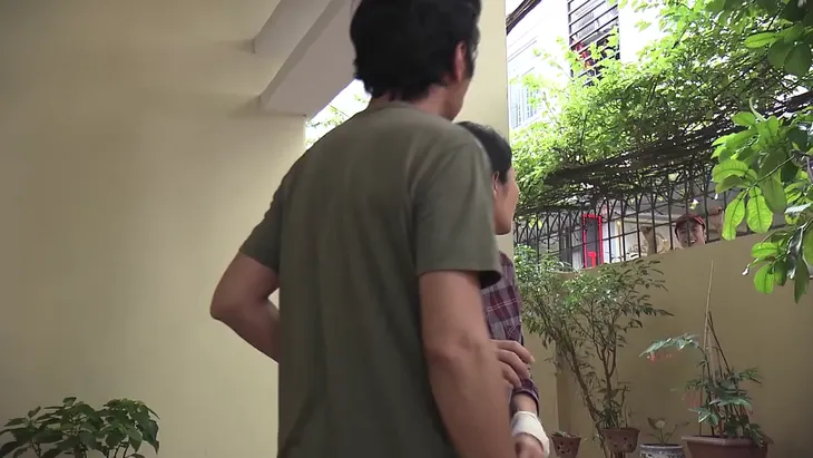 Về nhà đi con - Tập 65: Vu cho ông Sơn thuổng mất mẹ, Quang dẫn côn đồ đến lu loa trước cổng - Ảnh 2. Về nhà đi con - Tập 65: Vu cho ông Sơn thuổng mất mẹ, Quang dẫn côn đồ đến lu loa trước cổng - Ảnh 2.