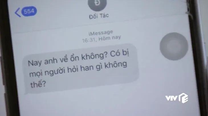 Về nhà đi con - Tập 66: Qua đêm với Nhã sau khi hé lộ về hợp đồng hôn nhân, Vũ tự hào khoe thành quả với bạn thân - Ảnh 10. Về nhà đi con - Tập 66: Qua đêm với Nhã sau khi hé lộ về hợp đồng hôn nhân, Vũ tự hào khoe thành quả với bạn thân - Ảnh 10.