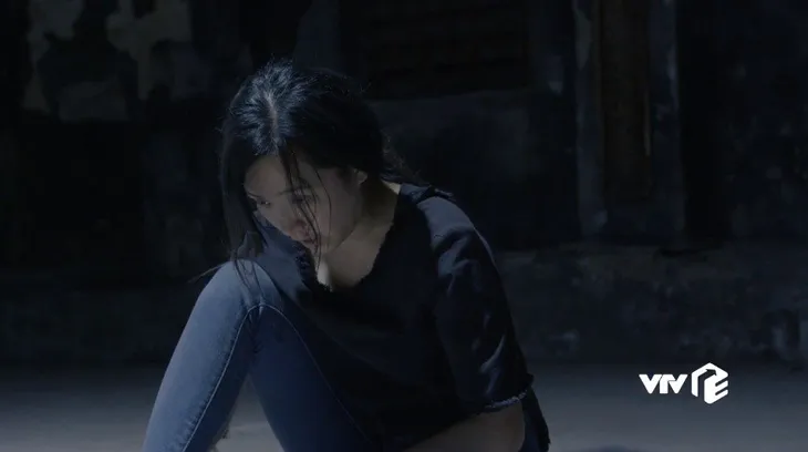 Mê cung - Tập 25: Trinh - Diệp là ai mà câu kết hại Đồng Vĩnh vì lý do gia đình? - Ảnh 11. Mê cung - Tập 25: Trinh - Diệp là ai mà câu kết hại Đồng Vĩnh vì lý do gia đình? - Ảnh 11.