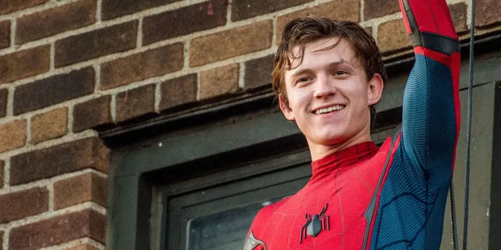Tom Holland: “Marvel cần thêm nhiều siêu anh hùng đồng tính” - Ảnh 1. Tom Holland: “Marvel cần thêm nhiều siêu anh hùng đồng tính” - Ảnh 1.