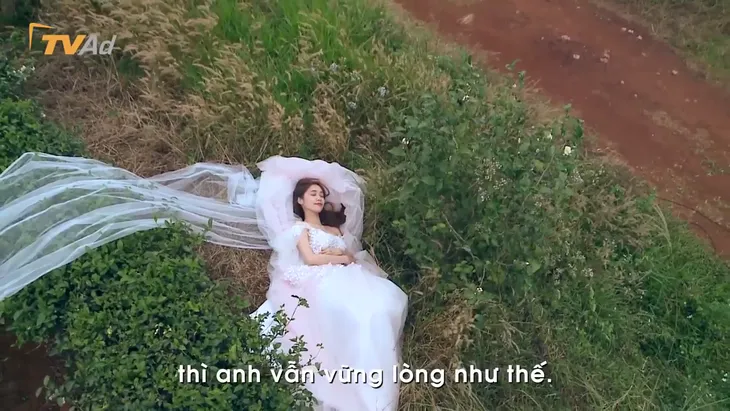 Hé lộ số phận 2 nữ chính qua video nhạc phim Đánh cắp giấc mơ - Ảnh 2. Hé lộ số phận 2 nữ chính qua video nhạc phim Đánh cắp giấc mơ - Ảnh 2.