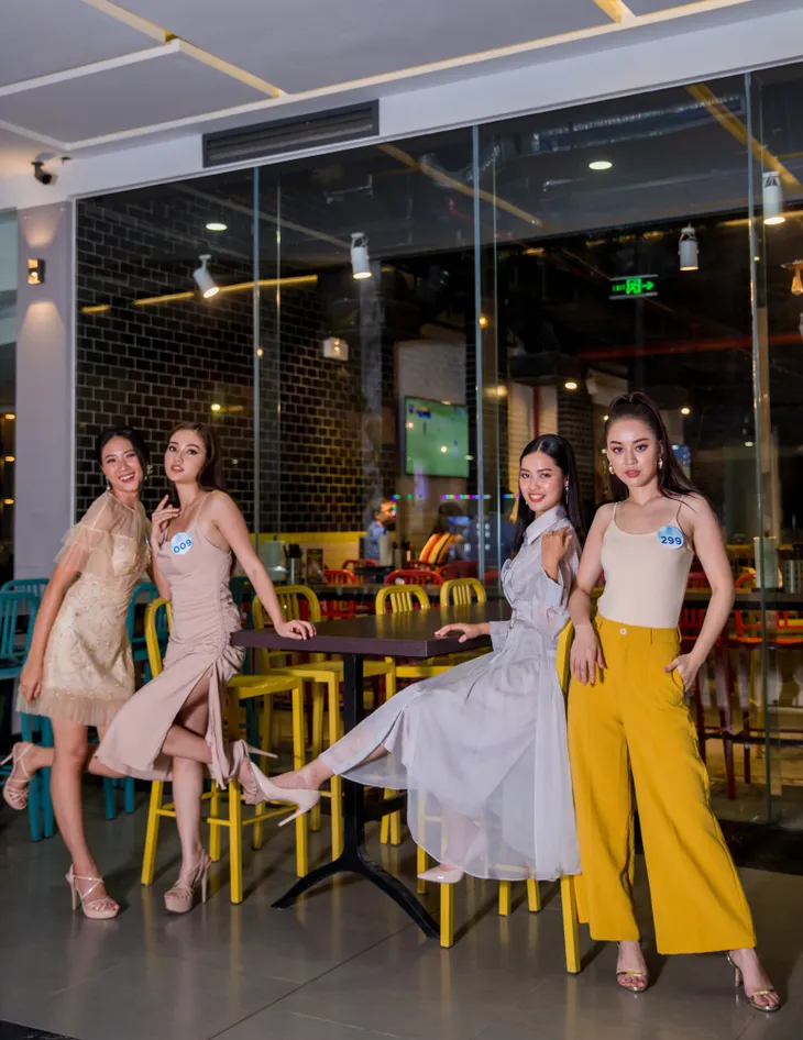 40 thí sinh Miss World Vietnam đến Đà Nẵng bắt đầu vòng Chung kết toàn quốc - Ảnh 6. 40 thí sinh Miss World Vietnam đến Đà Nẵng bắt đầu vòng Chung kết toàn quốc - Ảnh 6.