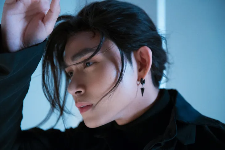 Jun Phạm tạo hình cực chất khi hóa kiếm sĩ Nhật trong teaser Hai bàn tay - Ảnh 2. Jun Phạm tạo hình cực chất khi hóa kiếm sĩ Nhật trong teaser Hai bàn tay - Ảnh 2.