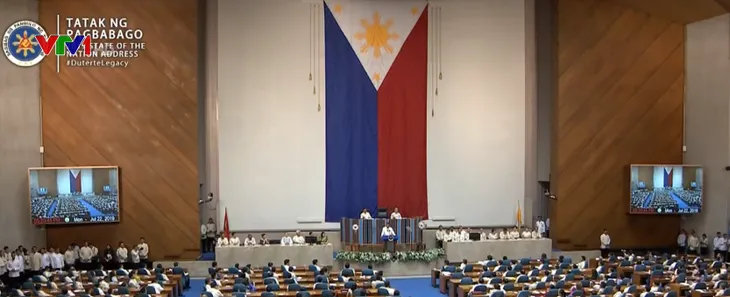 Tổng thống Philippines kêu gọi tiếp tục chiến dịch chống ma túy và tham nhũng - Ảnh 1.