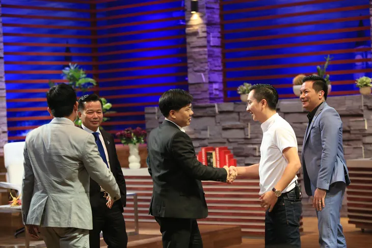 Cặp đôi song Dũng “song kiếm hợp bích” thành công kêu gọi 6 triệu USD tại Shark Tank Việt Nam - Ảnh 5. Cặp đôi song Dũng “song kiếm hợp bích” thành công kêu gọi 6 triệu USD tại Shark Tank Việt Nam - Ảnh 5.