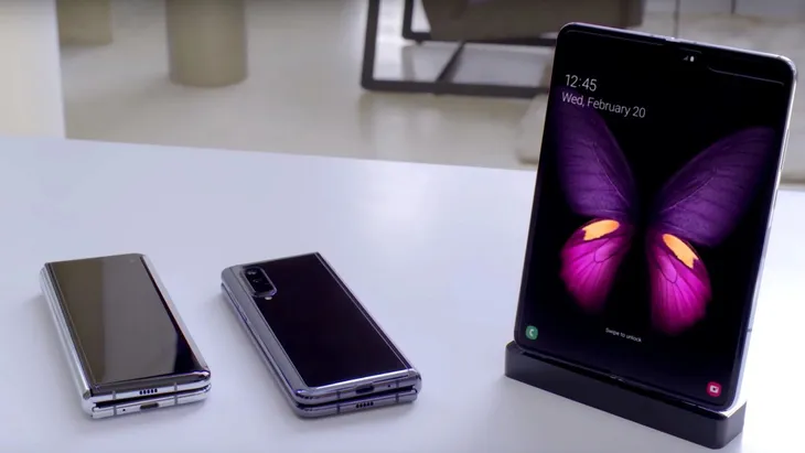Chú ý: Galaxy Fold sẽ được bán ra vào tháng 9 tới! - Ảnh 2. Chú ý: Galaxy Fold sẽ được bán ra vào tháng 9 tới! - Ảnh 2.