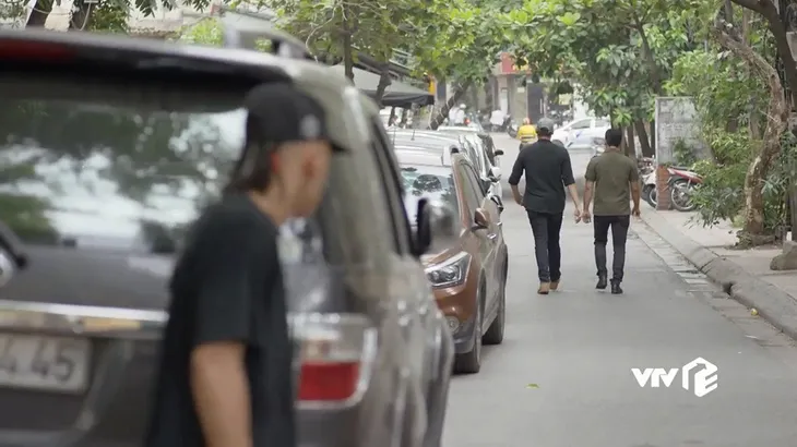 Mê cung - Tập 28: Đấu trí với Fedora, Khánh có manh mối cứu nạn nhân đầu tiên - Ảnh 3. Mê cung - Tập 28: Đấu trí với Fedora, Khánh có manh mối cứu nạn nhân đầu tiên - Ảnh 3.
