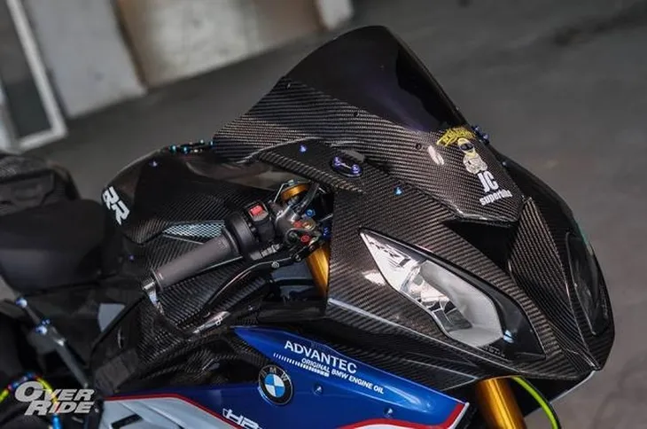 Xe độ BMW S1000RR - Sát thủ săn mồi đại dương - Ảnh 3. Xe độ BMW S1000RR - Sát thủ săn mồi đại dương - Ảnh 3.