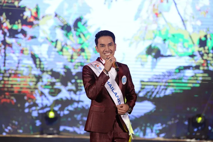 Đêm bán kết Tiếng hát ASEAN+3 chọn ra 10 thí sinh xuất sắc vào chung kết - Ảnh 5. Đêm bán kết Tiếng hát ASEAN+3 chọn ra 10 thí sinh xuất sắc vào chung kết - Ảnh 5.