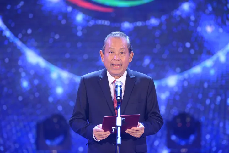Thí sinh Malaysia giành ngôi quán quân cuộc thi Tiếng hát ASEAN+3 năm 2019 - Ảnh 2. Thí sinh Malaysia giành ngôi quán quân cuộc thi Tiếng hát ASEAN+3 năm 2019 - Ảnh 2.