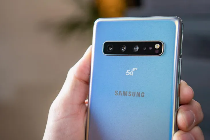 Samsung thắng lớn cùng Galaxy S10 - Ảnh 2.
