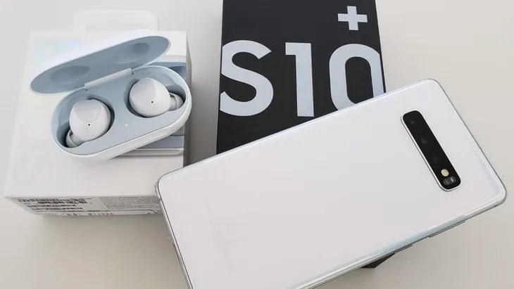 Samsung thắng lớn cùng Galaxy S10 - Ảnh 1.